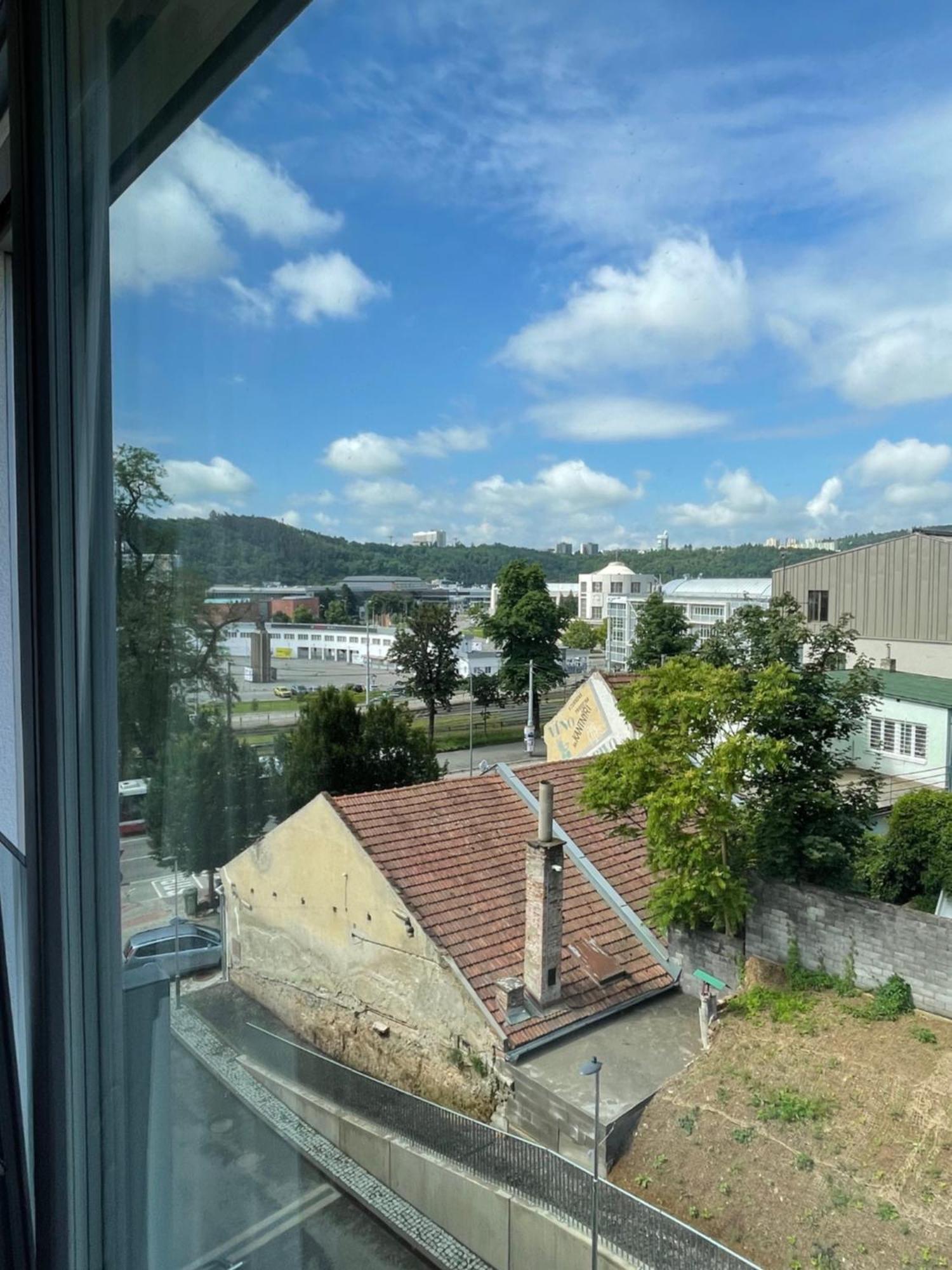 H52 Apartments Brünn  Kültér fotó