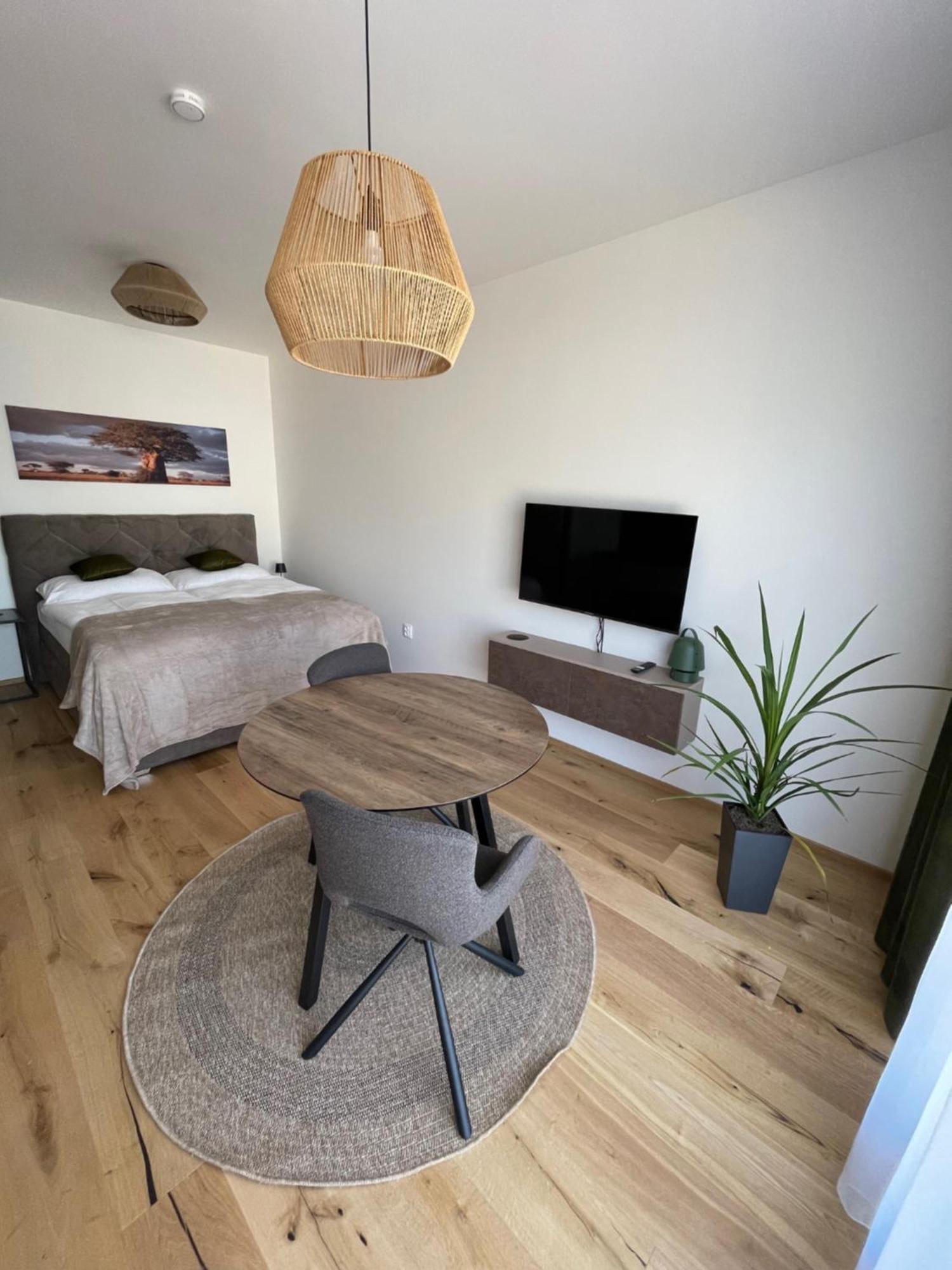 H52 Apartments Brünn  Kültér fotó